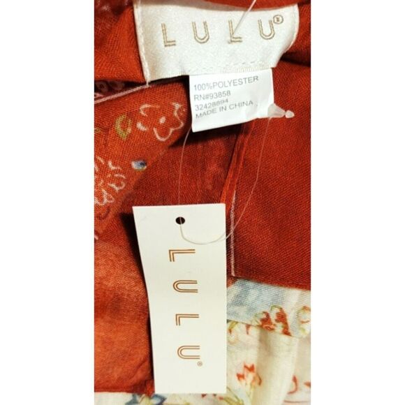 NWT - Beautiful Floral LuLu Wrap Scarf - Picture 3 of 7